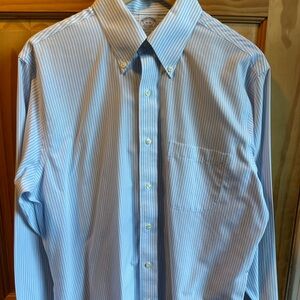 Regent Fit dress shirt with button down collar. 
16 neck 35 sleeve length
